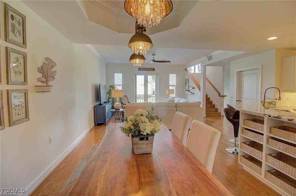 572 11th Ave S Unit 2 #2 - Photo 6 of 28