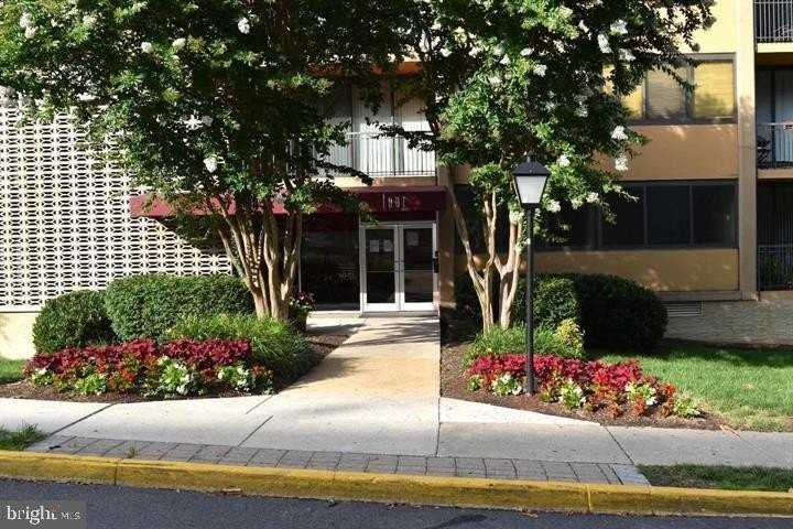 4 South Van Dorn Street #503 - Photo 2 of 21