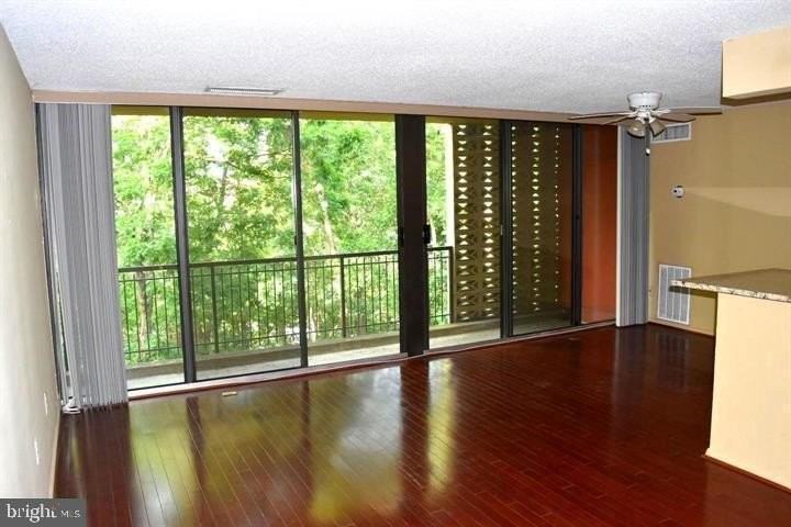 4 South Van Dorn Street #503 - Photo 3 of 21