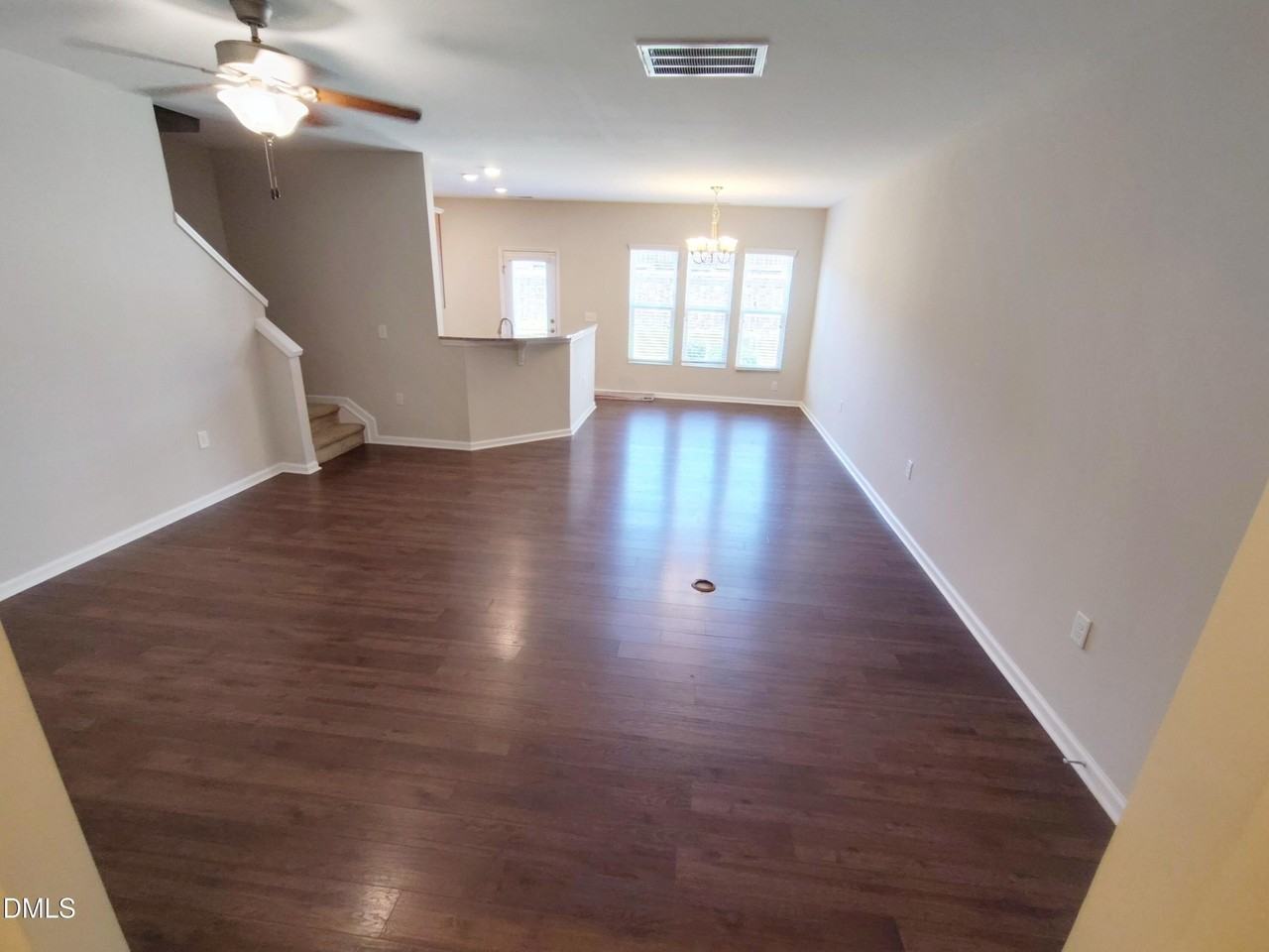 1013 Kudzu Street - Photo 4 of 21