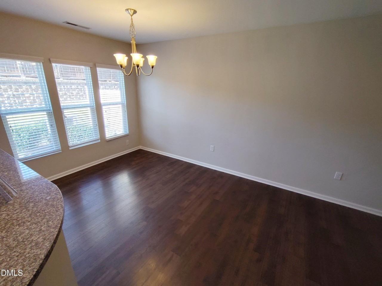 1013 Kudzu Street - Photo 5 of 21