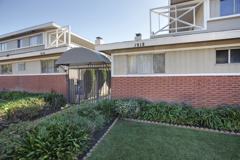 els191 - Photo 1 of 1