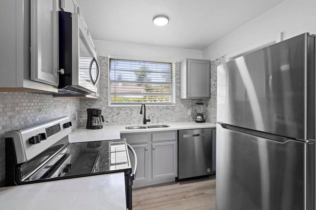 3100 Page Ave #1094216P - Photo 5 of 11