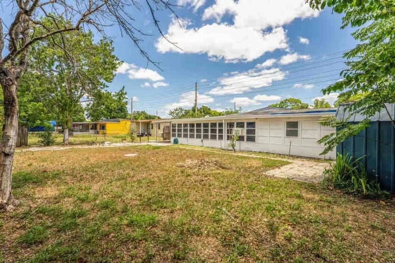 1204 Country Ln #1094199P - Photo 5 of 10