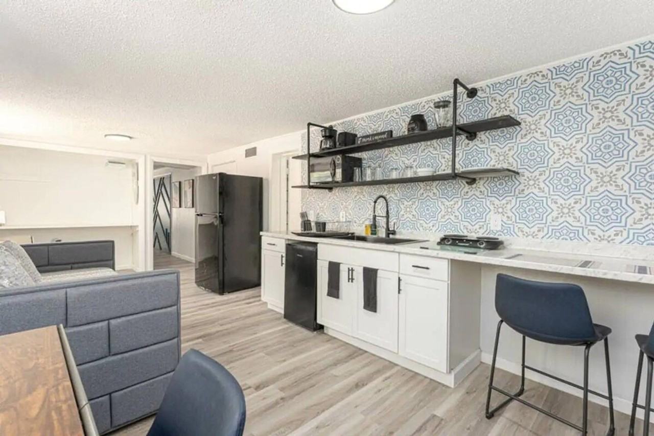 1204 Country Ln #1094199P - Photo 6 of 10