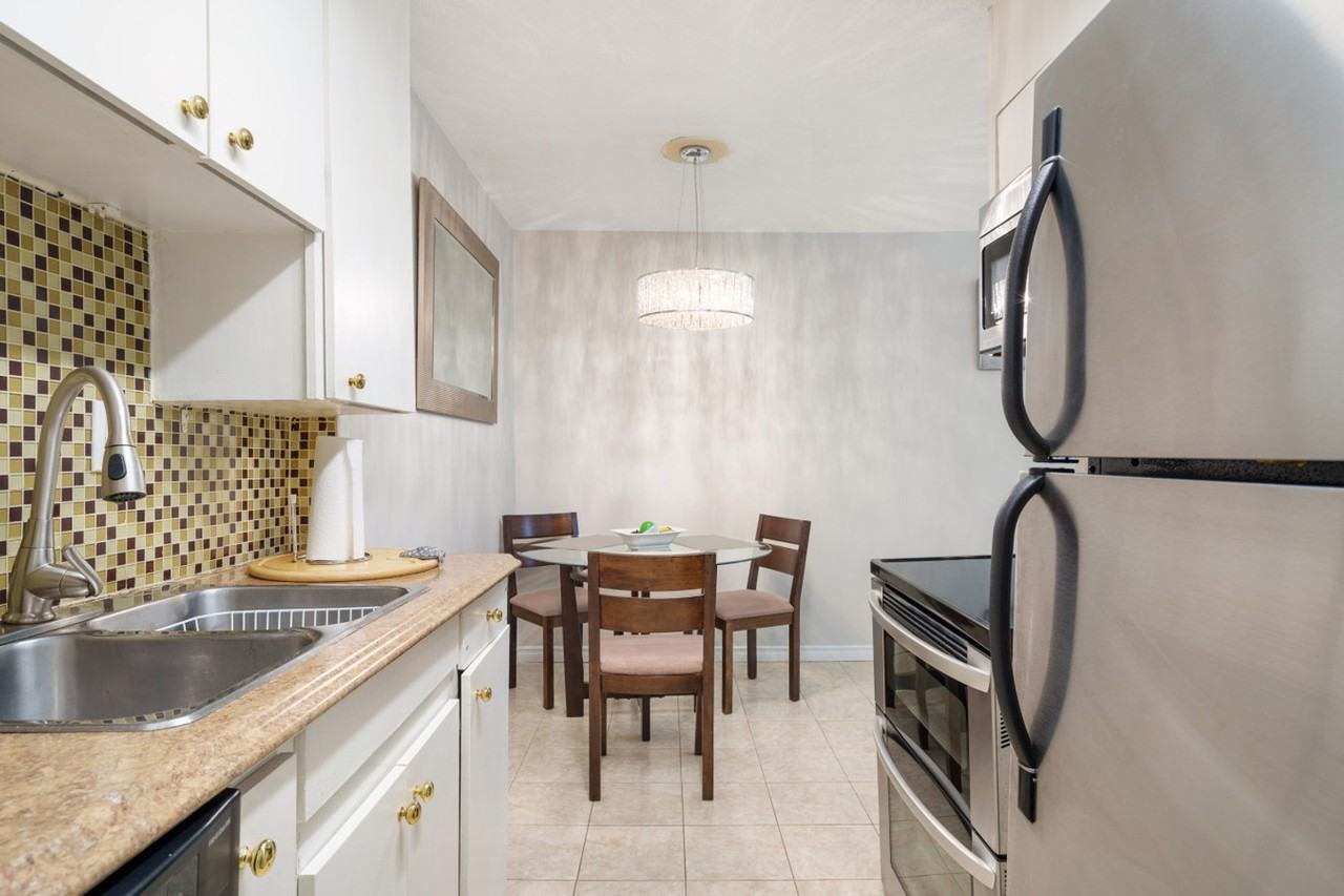 2040 Cornwall Ave #1282839P - Photo 4 of 21