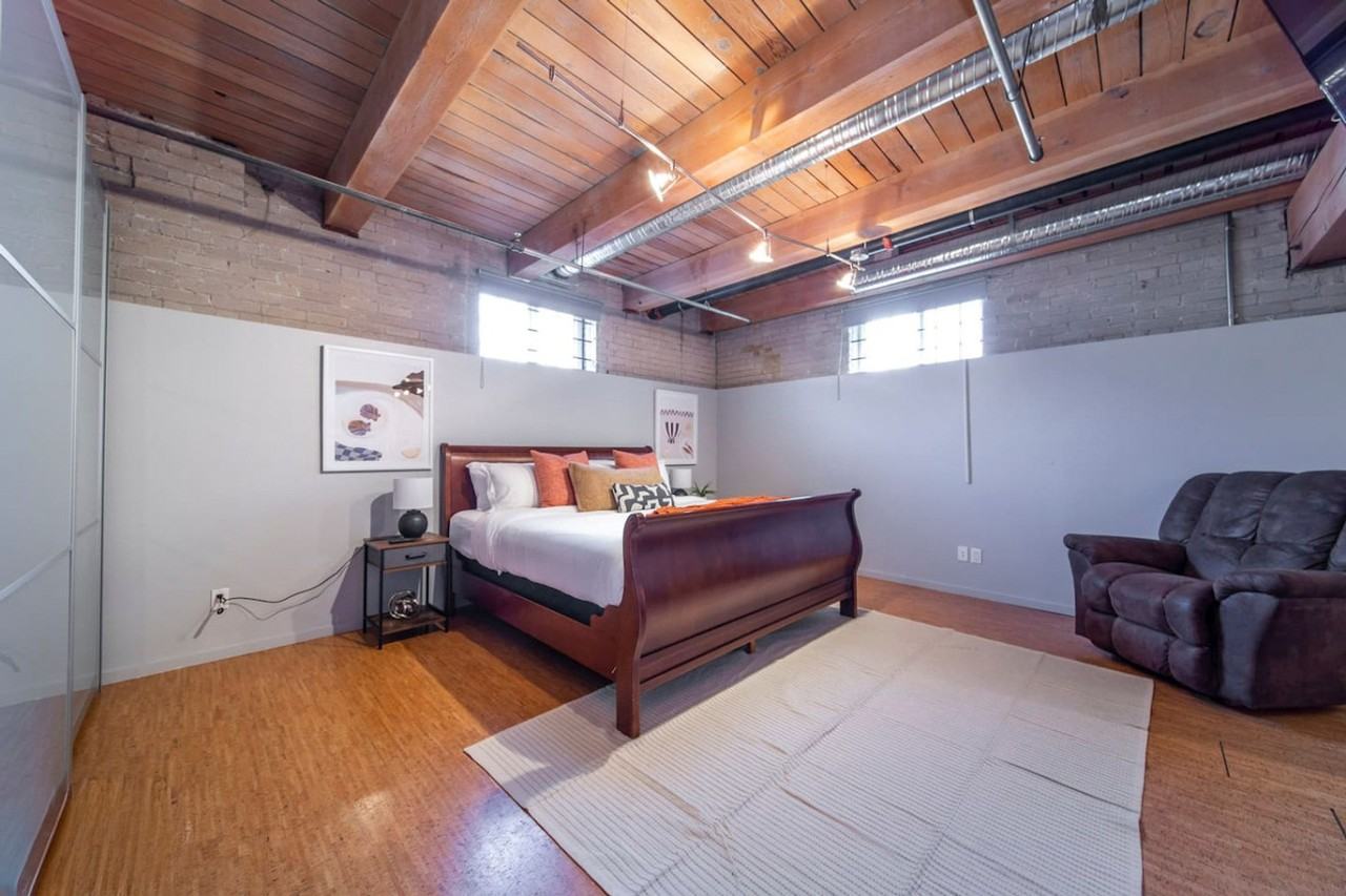 10309 107 Street Northwest - Photo 4 of 61