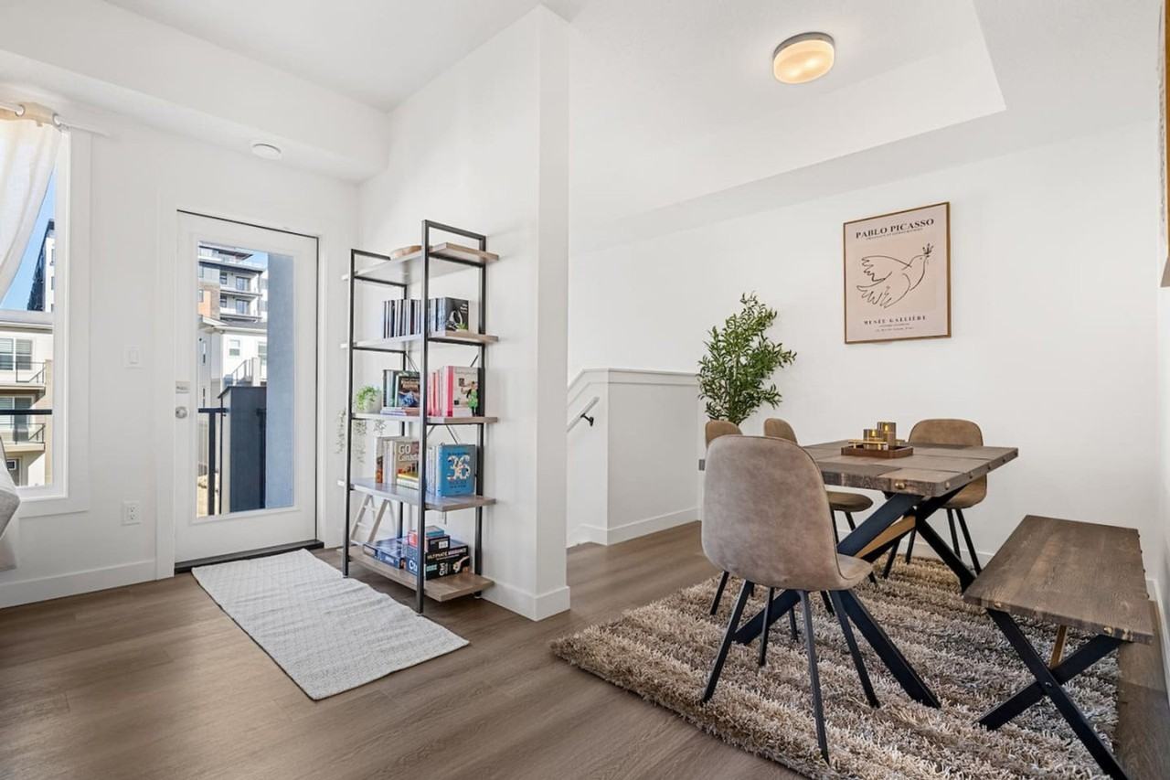 2117 81 St Sw #1314512P - Photo 4 of 46