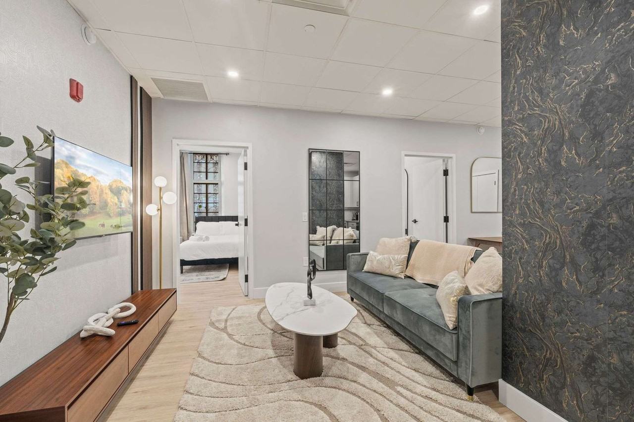 117 North 15th Street - Photo 3 of 23