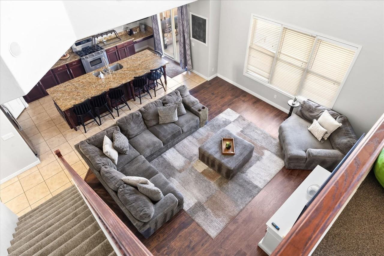 11533 N 150th Ln #1319939P - Photo 5 of 50