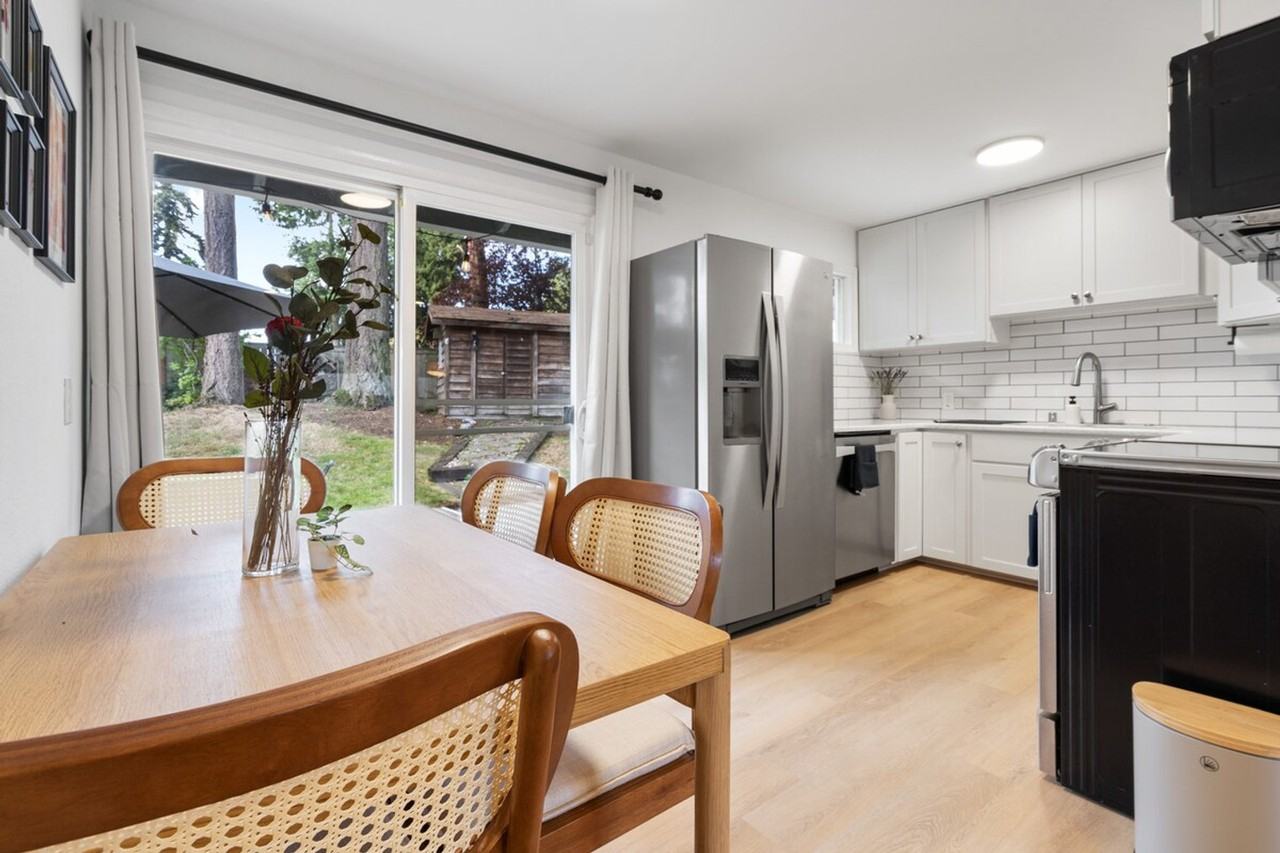 23006 63rd Ave W #1324819P - Photo 7 of 34