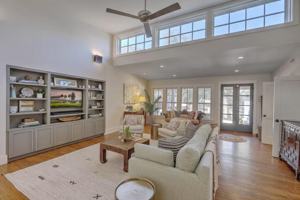 featured image of 278 Palm St