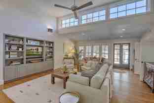 278 Palm St - Photo 1 of 1