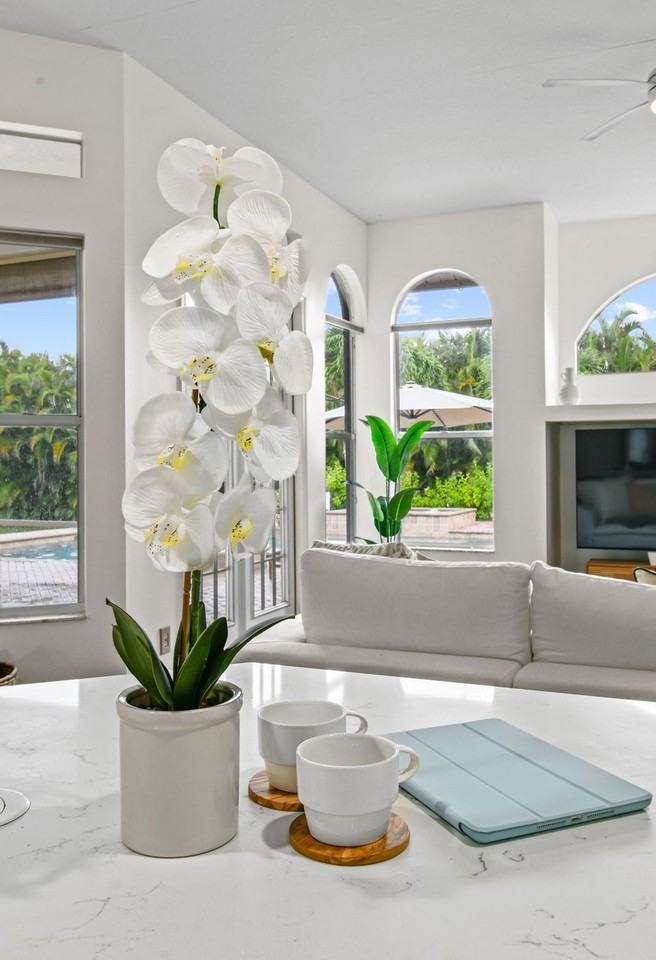 14155 74th St N #1326859P - Photo 2 of 47