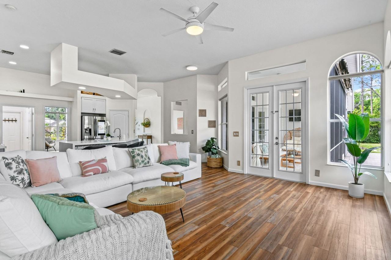 14155 74th St N #1326859P - Photo 3 of 47