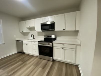 9 Farrell Lane - Photo 2 of 14