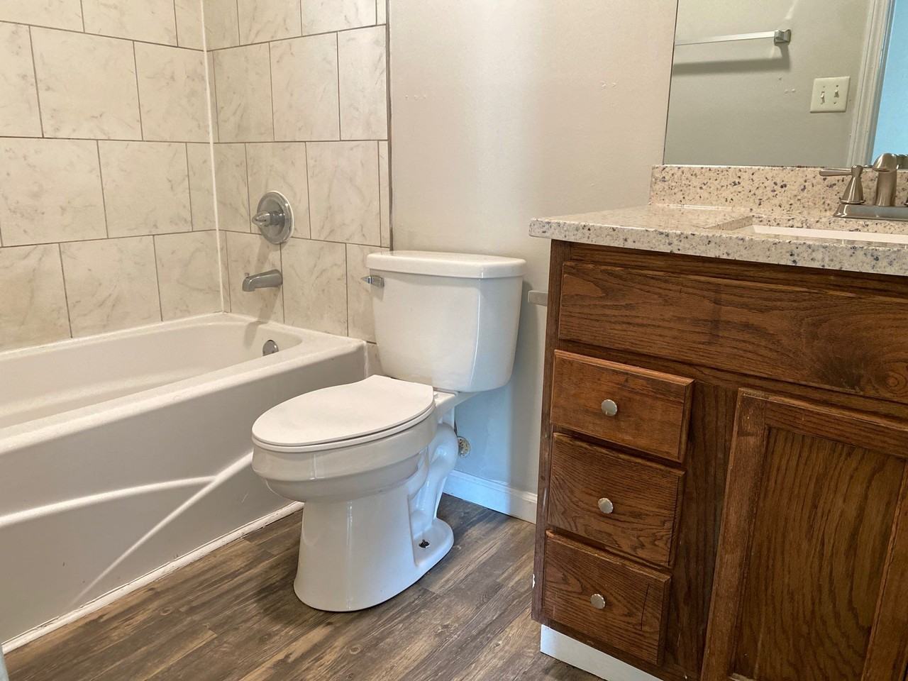 1000 Hollywood Drive #11 - Photo 3 of 5