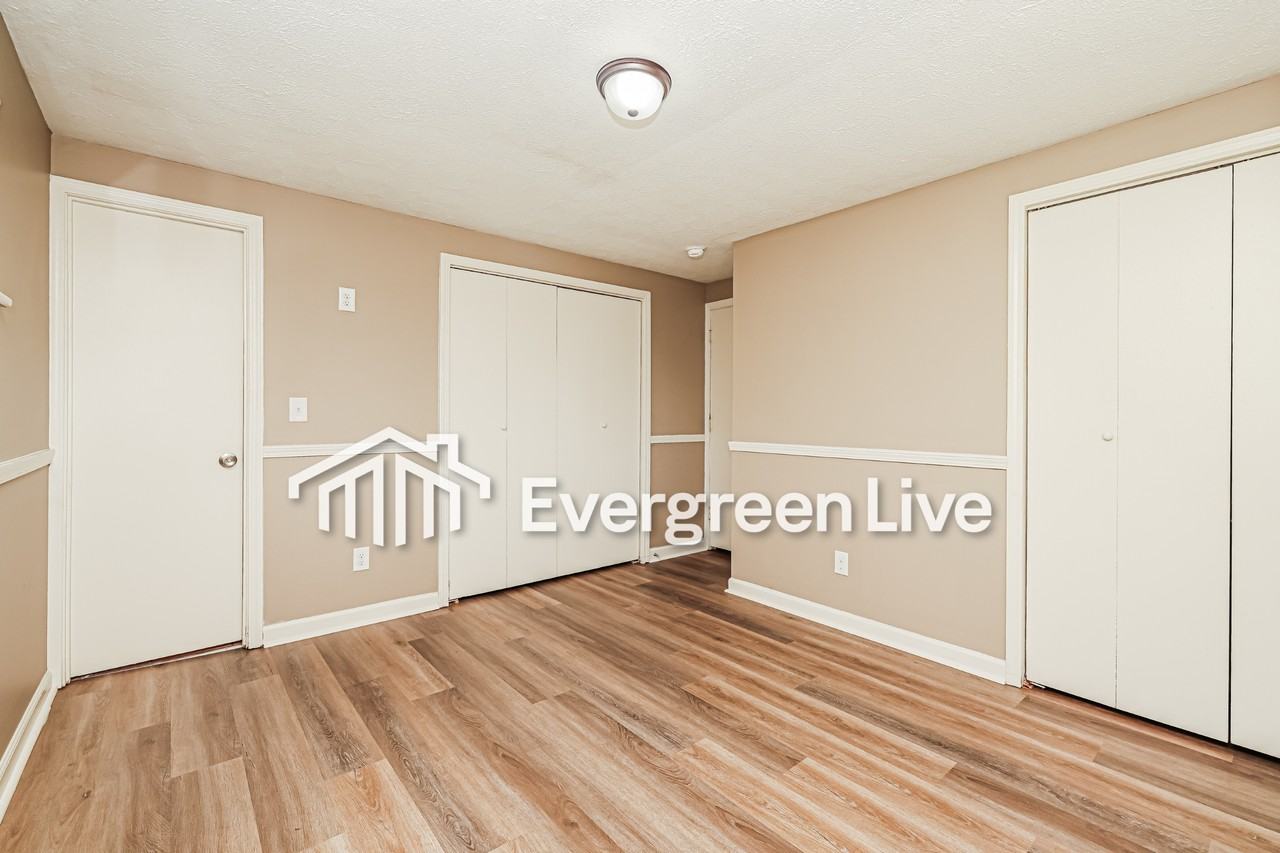 6509 Harshmanville Rd - Photo 6 of 15