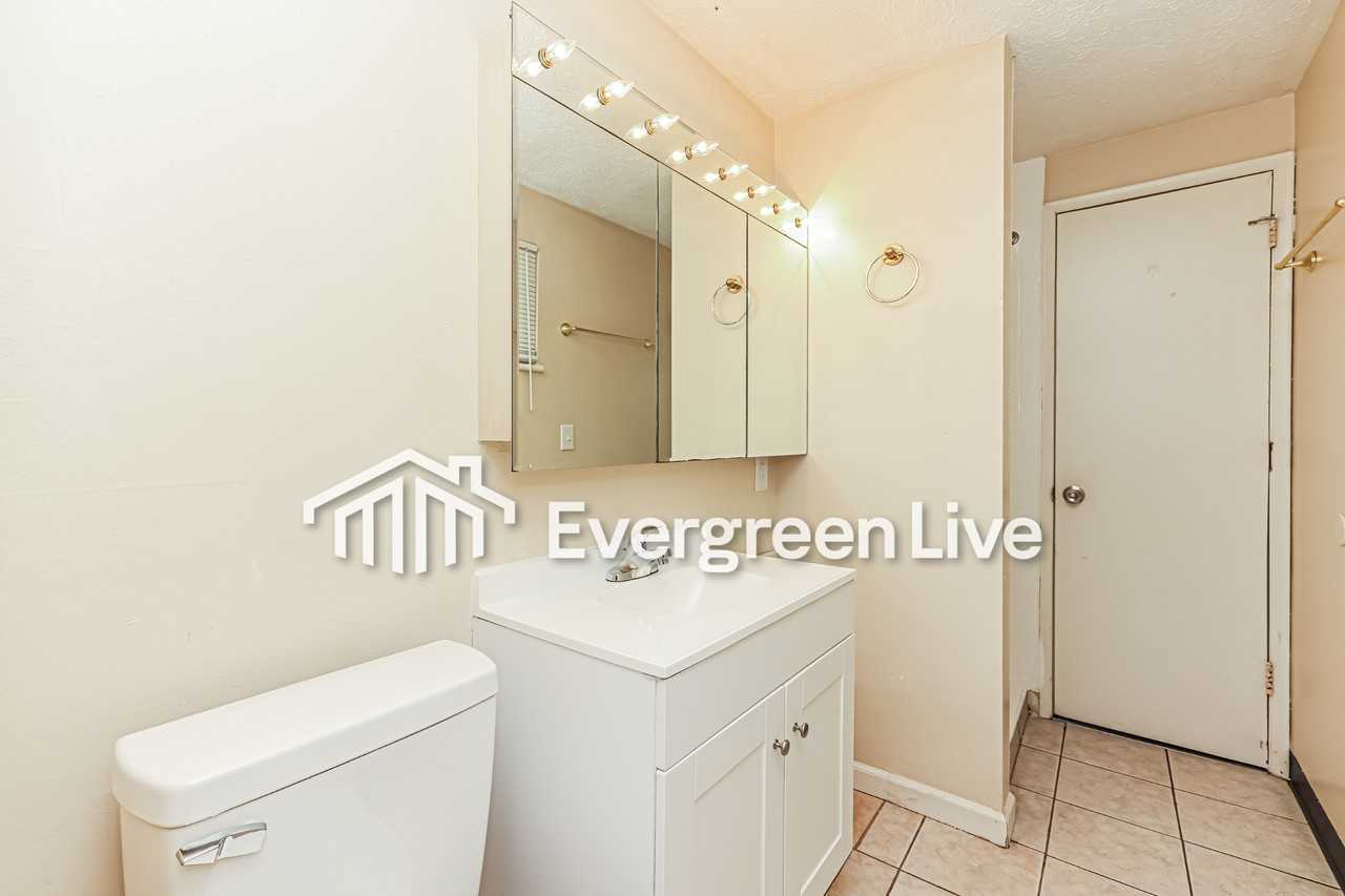 6509 Harshmanville Rd - Photo 7 of 15