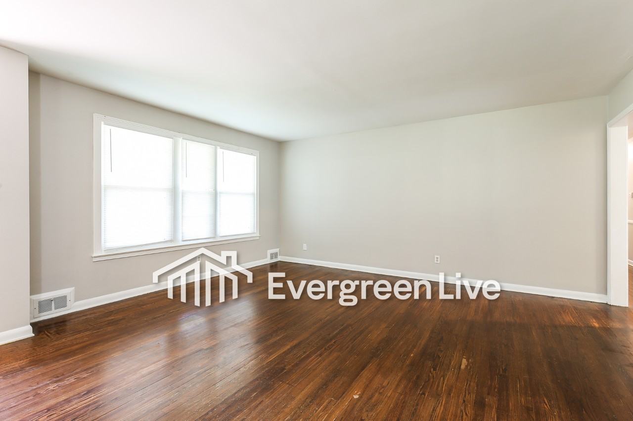 723 Ridgedale Dr - Photo 7 of 14