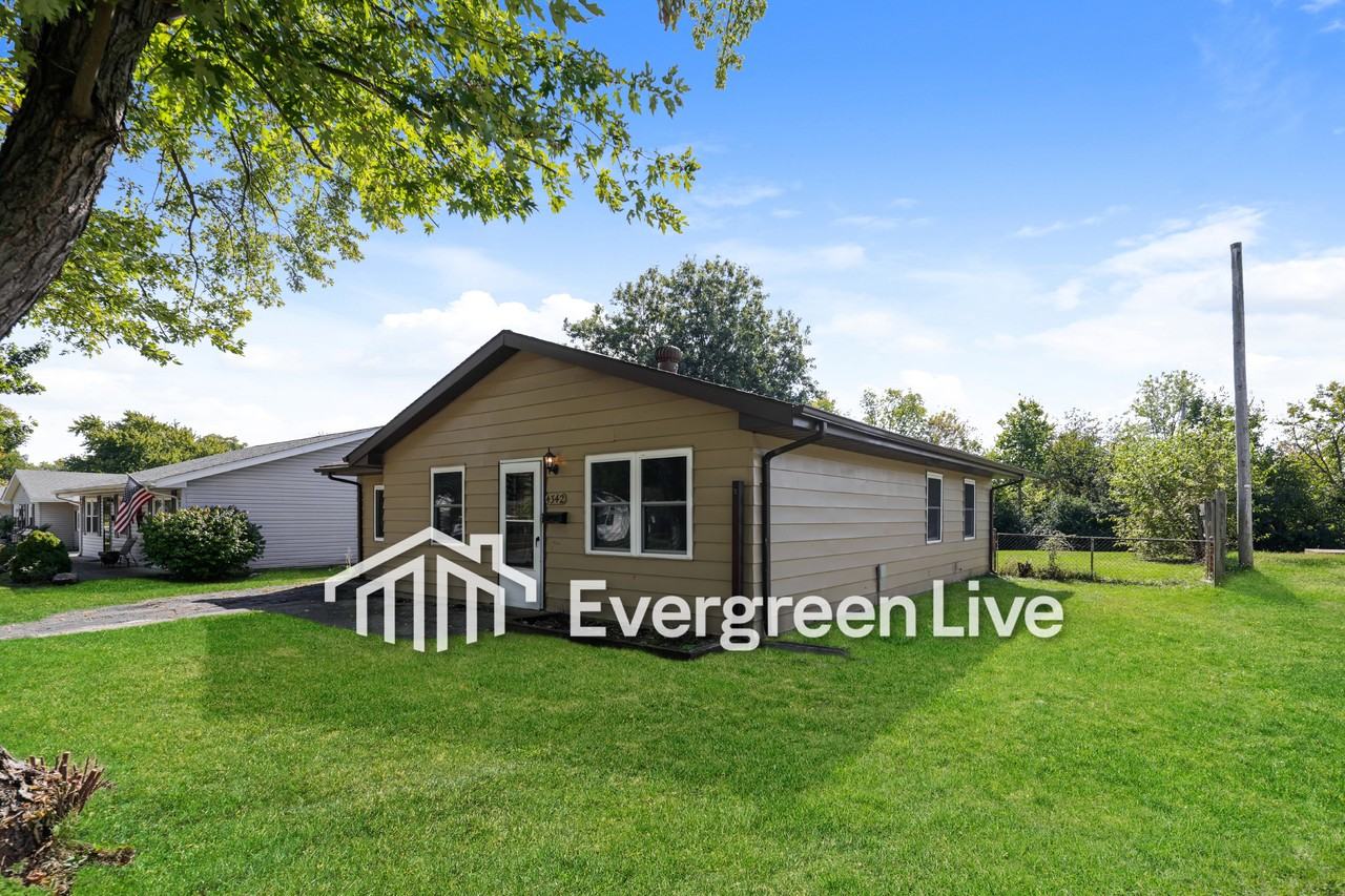 4342 Arrowrock Ave - Photo 3 of 16