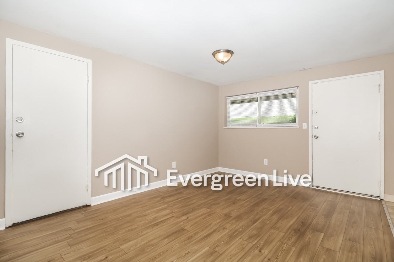 4606 Winchester Dr - Photo 7 of 16