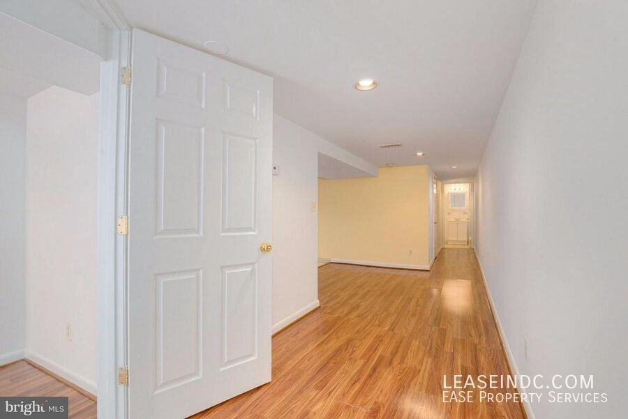 29 T St Nw #2 - Photo 2 of 11