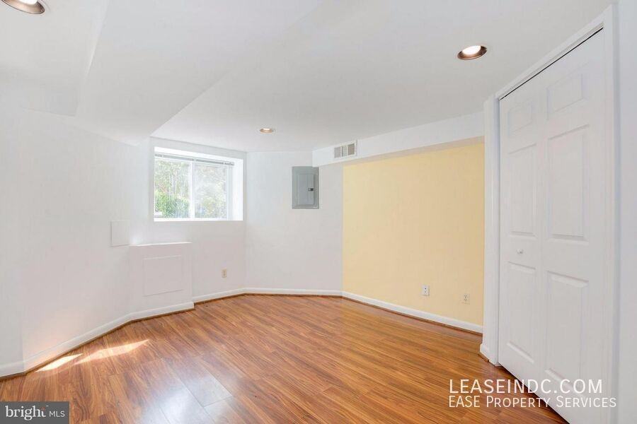 29 T St Nw #2 - Photo 7 of 11