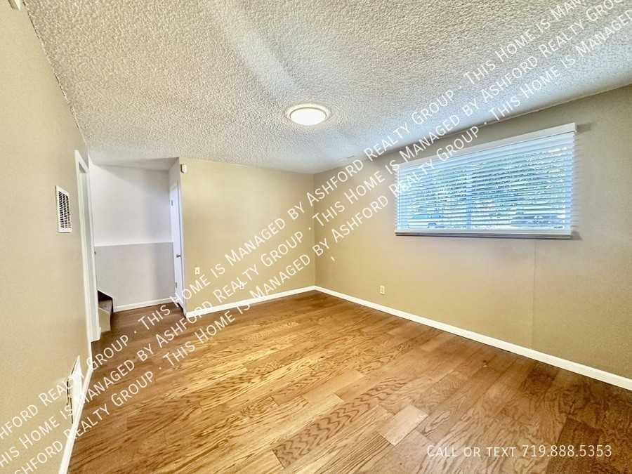 3712 Windflower Circle - Photo 6 of 18