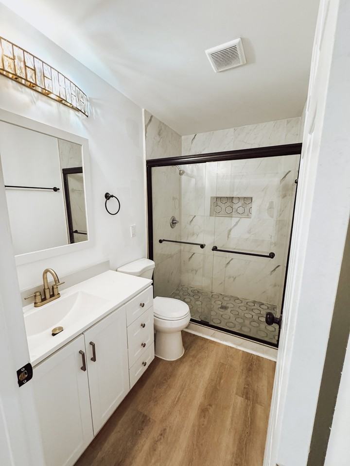 416 Mallory St #A - Photo 5 of 17