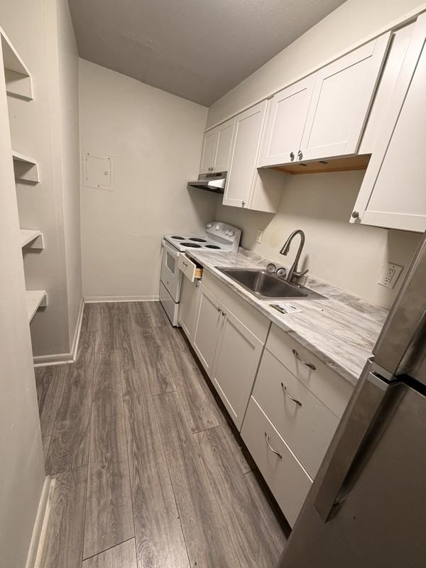 4501 South 6th Street #82 - Photo 4 of 9