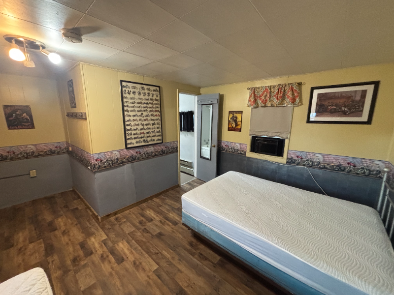 19022 Us Hwy #14 - Photo 3 of 5