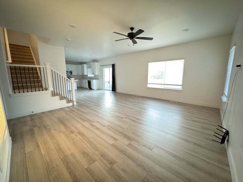 3718 N Browning St - Photo 7 of 11