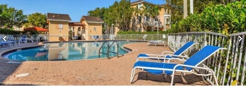 17720 Nw 67th Ave - Photo 3 of 7