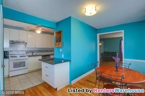 1531 E 35th St - Photo 3 of 12