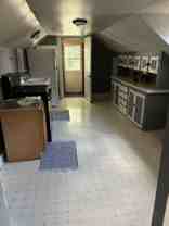 210 1/2 E Thompson St #2 - Photo 1 of 1