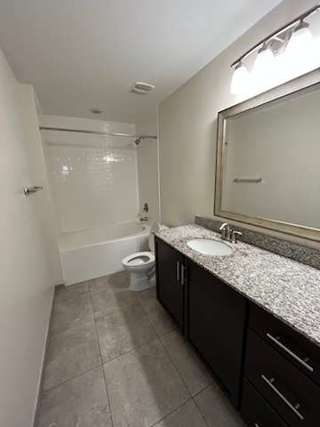 8803 Nwst - Photo 3 of 7