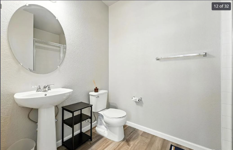 6988 Ipswich Ct - Photo 6 of 20