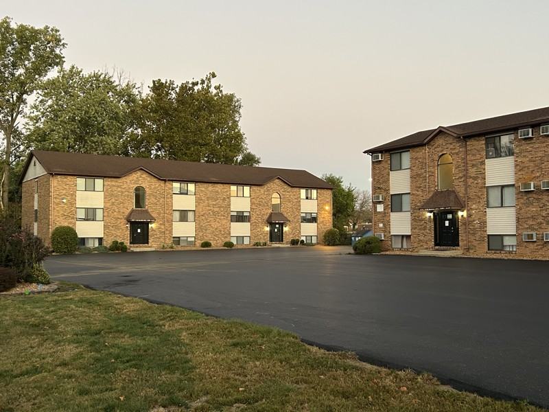 537 Vicksburg Dr - Photo 2 of 20