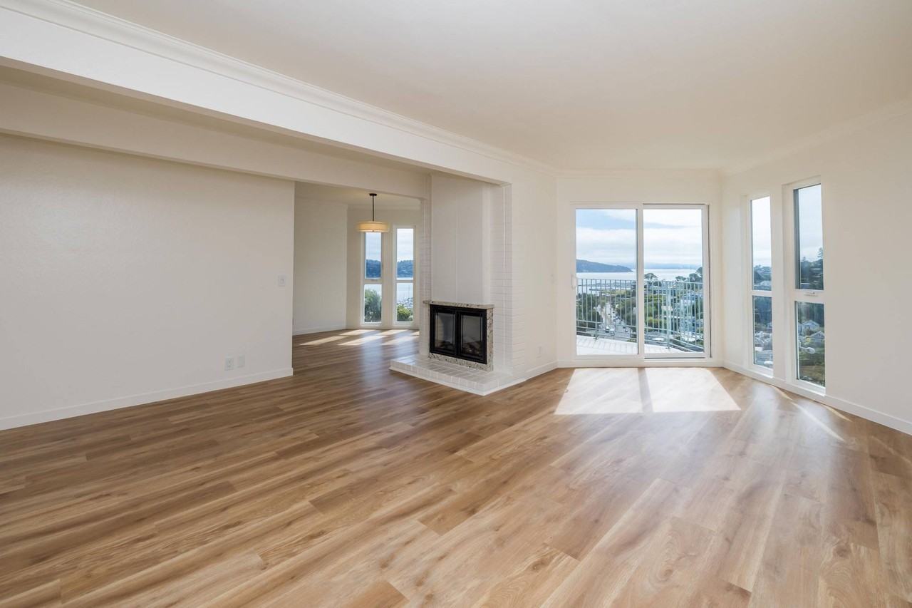 5-65 RODEO Apartments - Photo 6 of 50