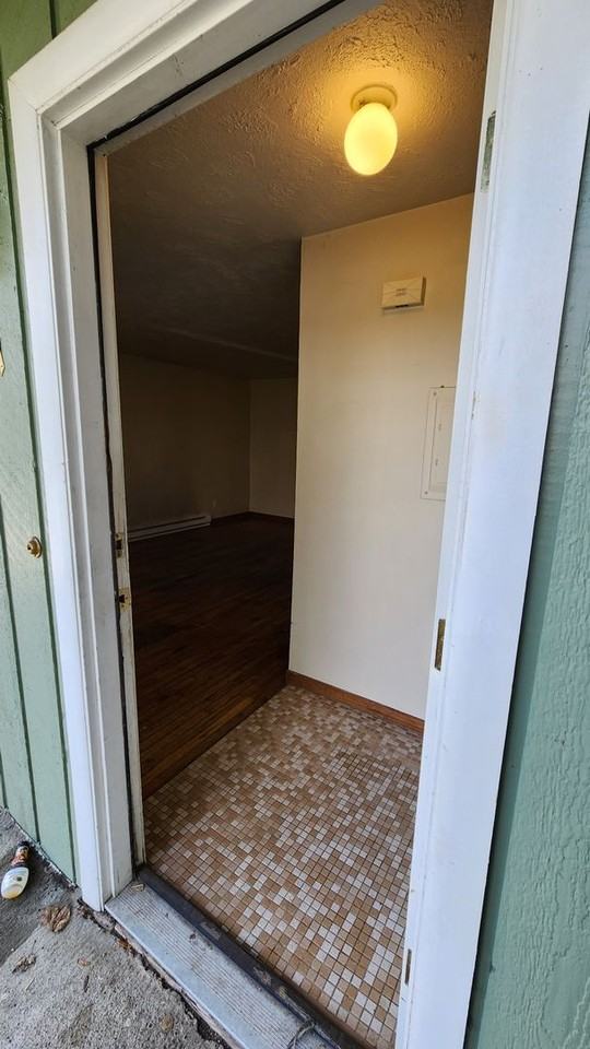 1611 - Photo 2 of 29