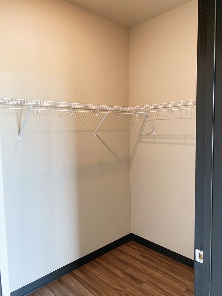 The New York - Photo 3 of 35