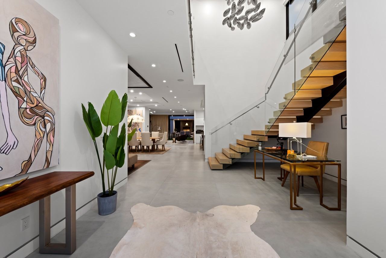 523 N Harper Ave #NA - Photo 3 of 28