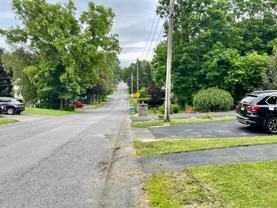 429 W Lawrence St #NA - Photo 1 of 1