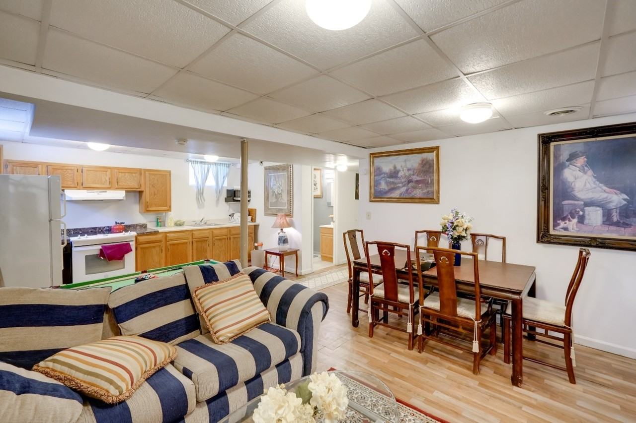 429 W Lawrence St #NA - Photo 7 of 22