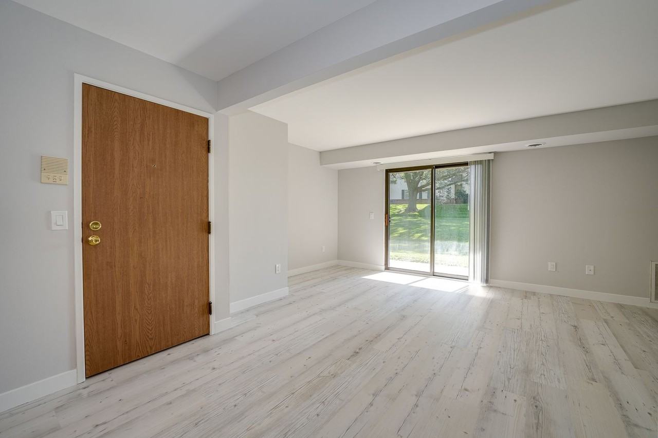 S7 LLC - Photo 6 of 35