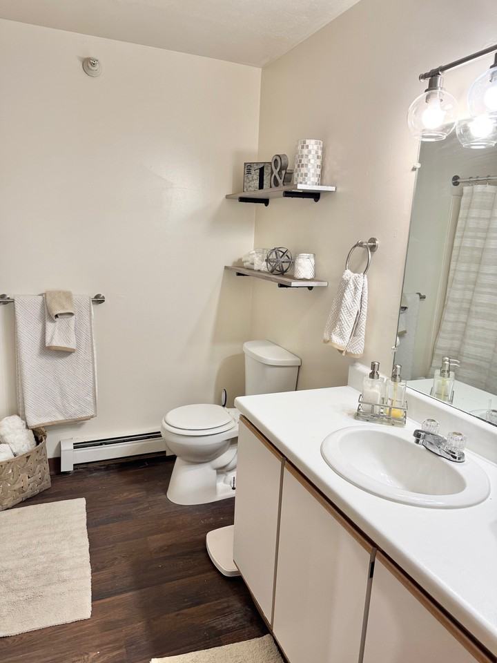 100 Raleigh Court #107 - Photo 6 of 12