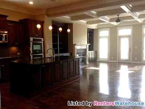 2126 W Village Ln - Photo 2 of 15