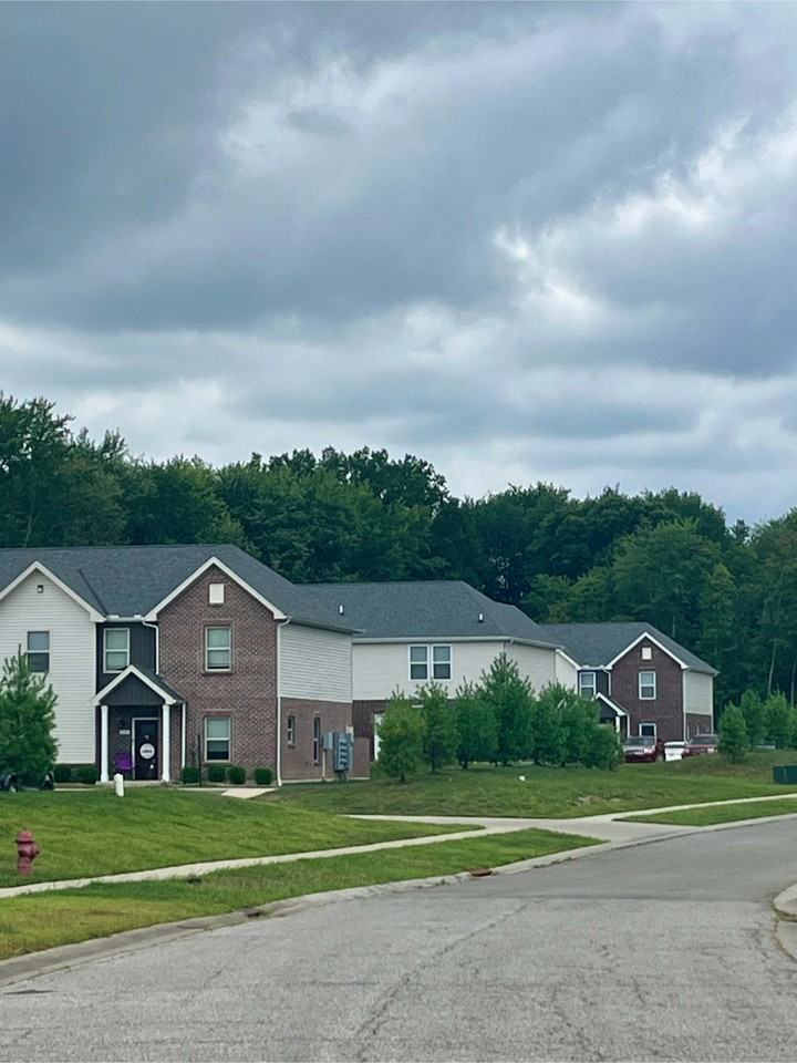 4307 Otter Creek Drive - Photo 2 of 17