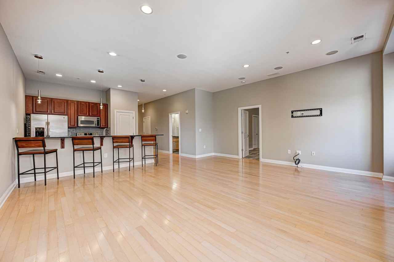 350 North Meridian Street #304 - Photo 7 of 38